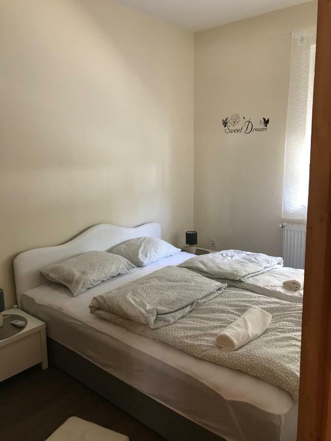 Candy Apartman Keszthely Exteriér fotografie